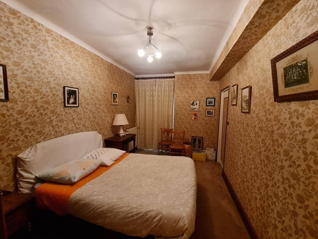 Appartement à MELESSE