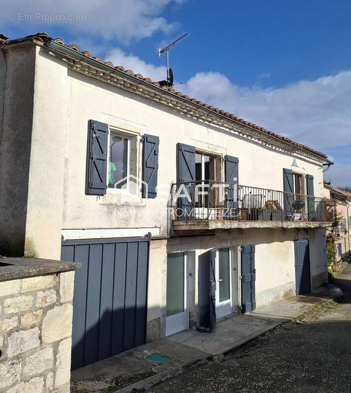 Photo 1 - Maison à SAINT-PAUL-DE-LOUBRESSAC