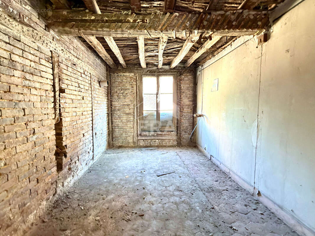 Local commercial 373m² à égreville - photo 14