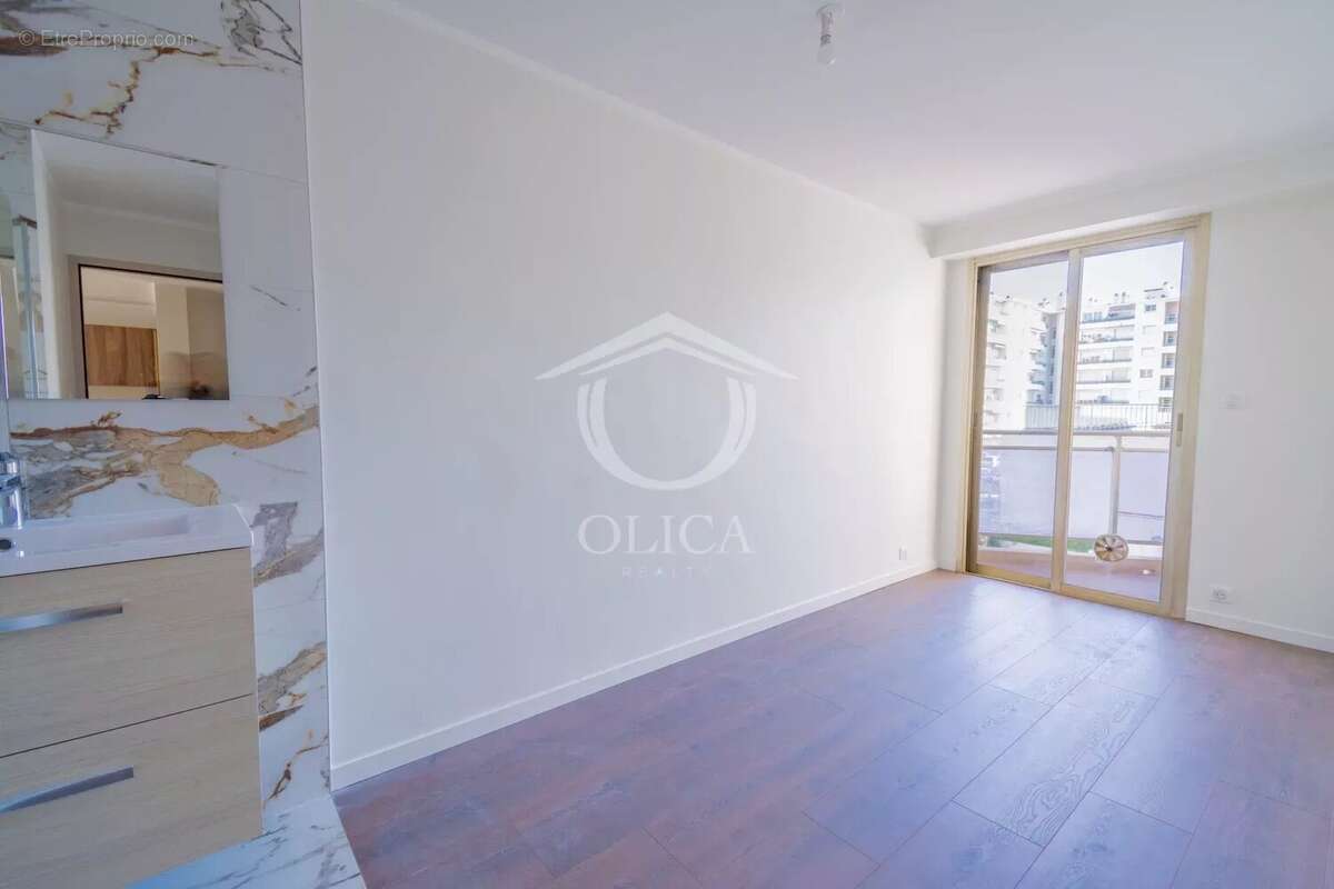 Appartement à CAGNES-SUR-MER