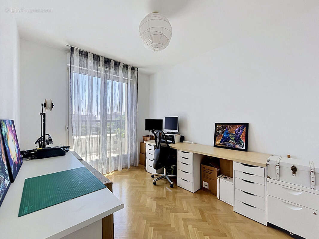 Appartement à CHATILLON