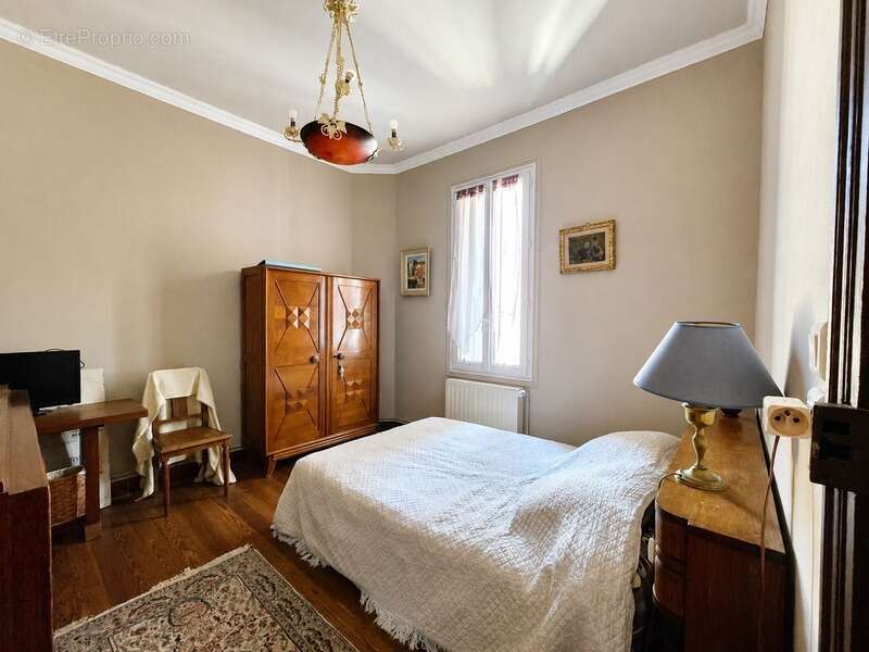 Maison de maître d'exception – ancien domaine viticole – plus de 1 000 m² de bâtis – cœur de ville - photo 12