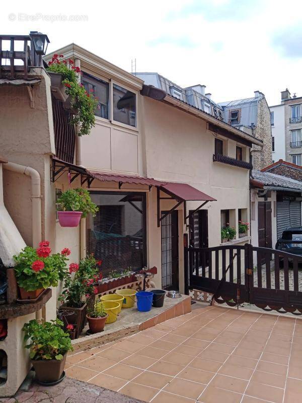 Maison à LE KREMLIN-BICETRE