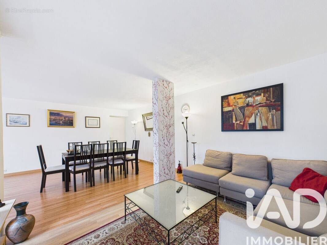 Photo 1 - Appartement à EVRY