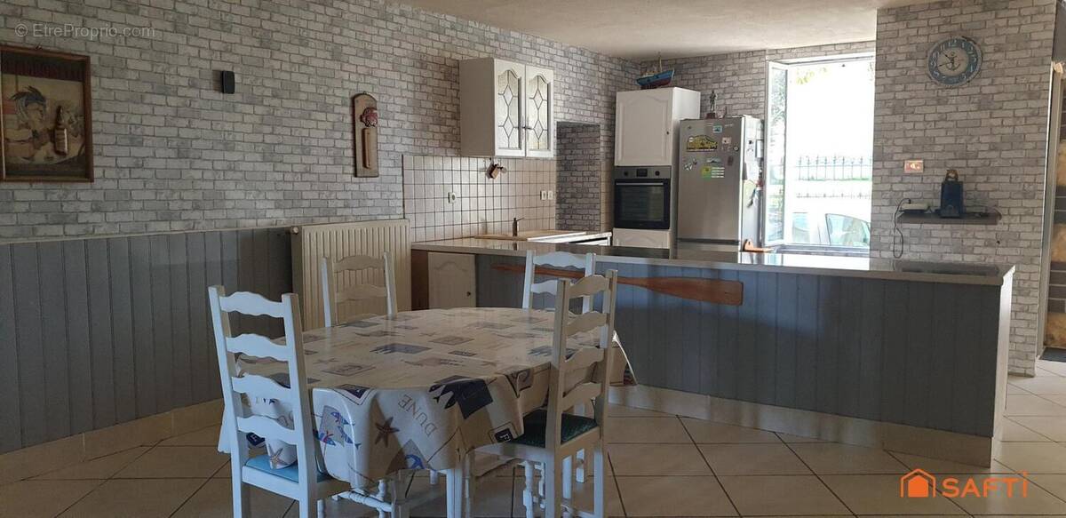 Photo 1 - Maison à SAINT-CHRISTOLY-MEDOC