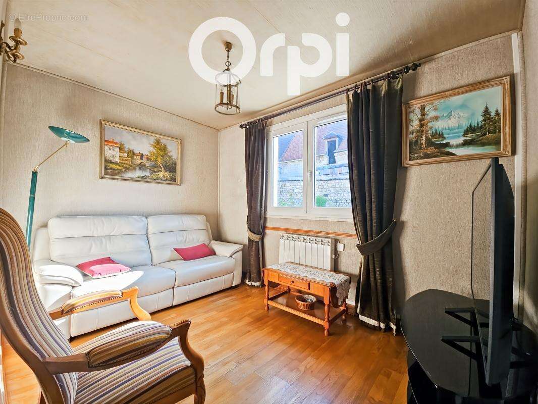 Maison à GOURNAY-SUR-ARONDE