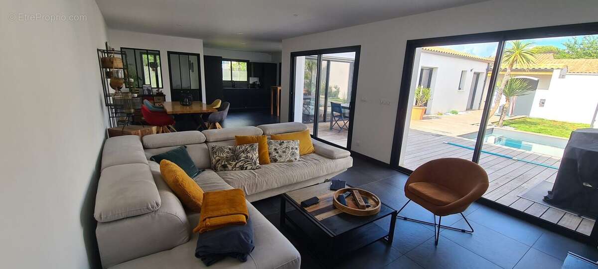 Maison 126 m² à Perigny  - photo 6