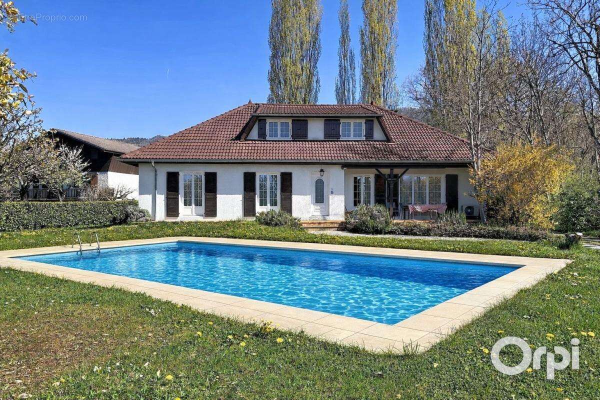 Maison à FILLINGES