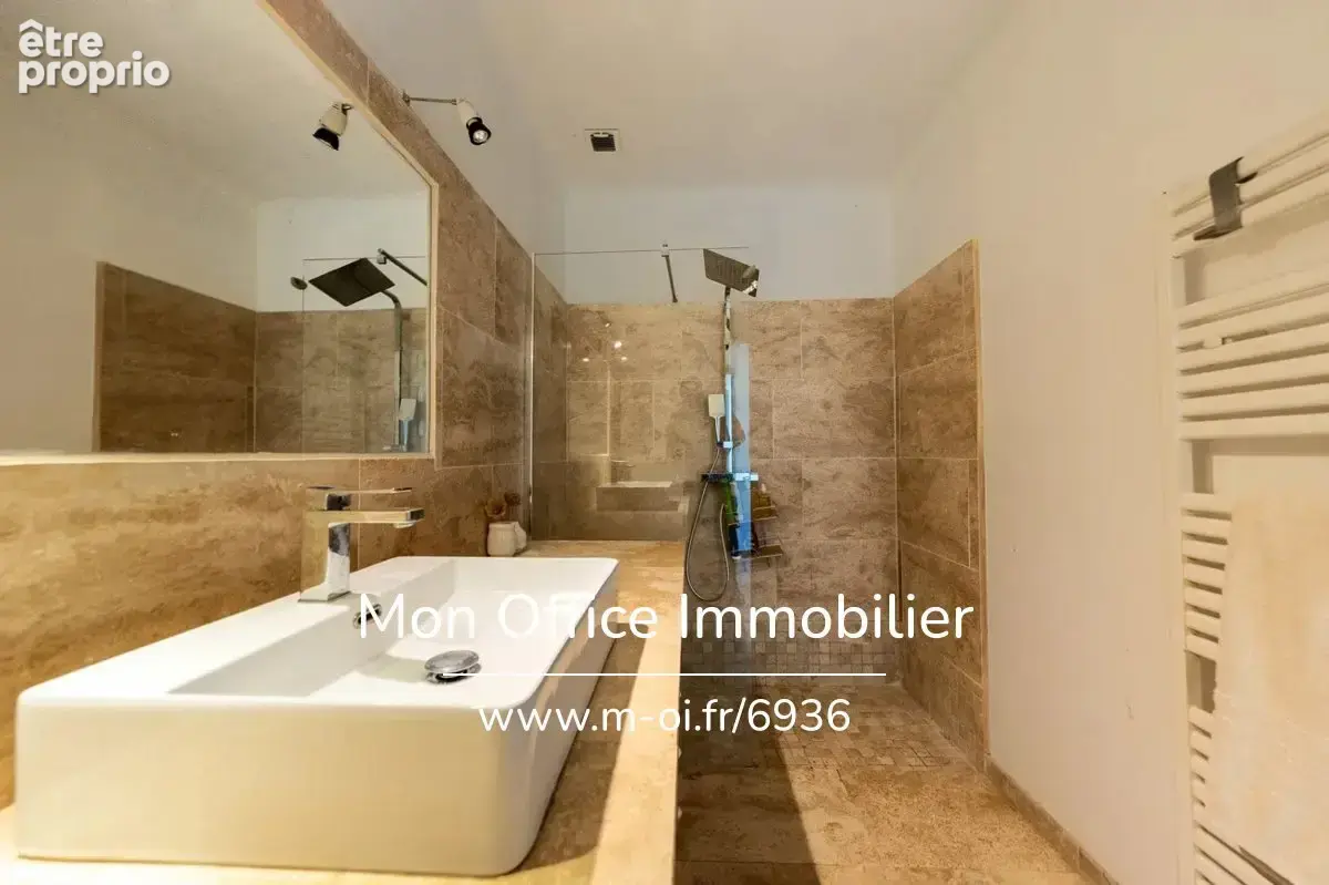 Référence : 6936-AUS - Pertuis - Maison familiale avec dépendance - Jardin et piscine - photo 14
