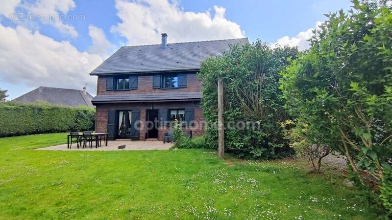 Maison à PERRIERS-SUR-ANDELLE