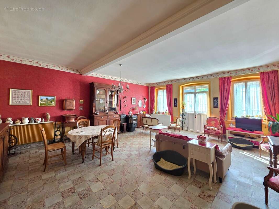 Maison à MARNAY