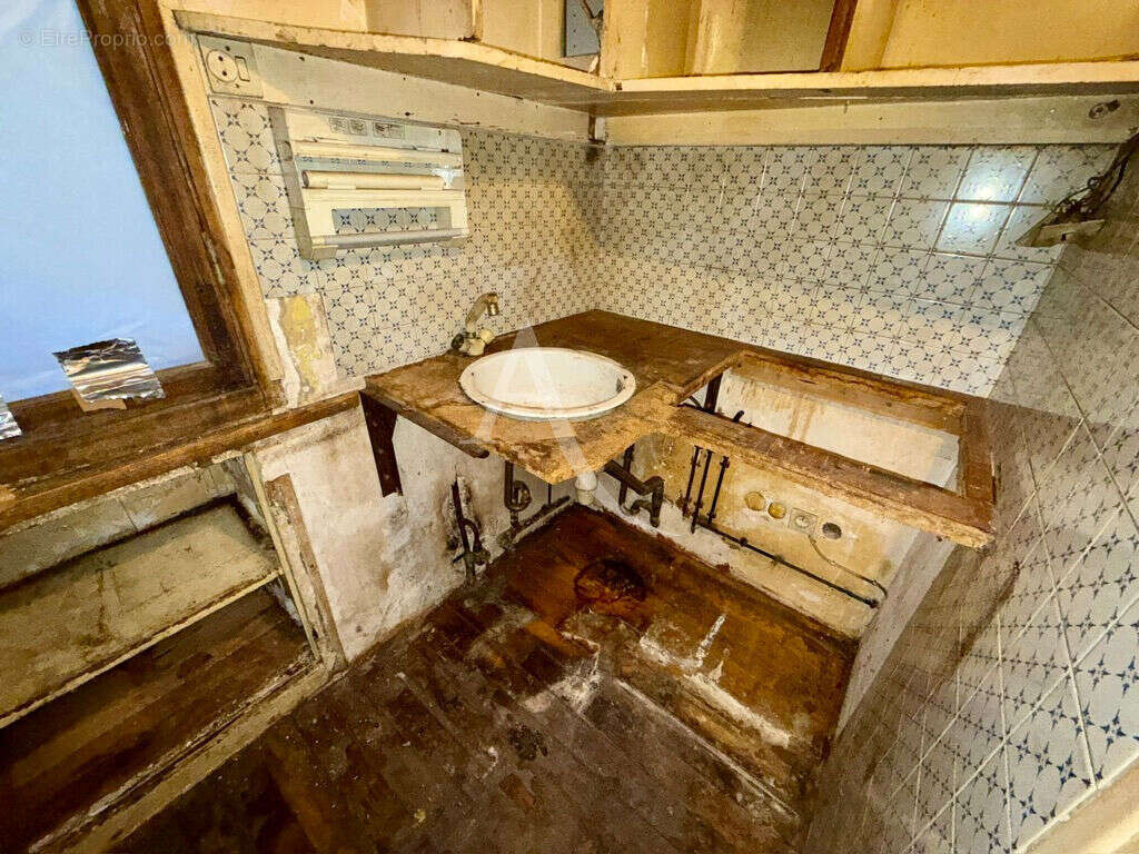 Appartement à PARIS-2E