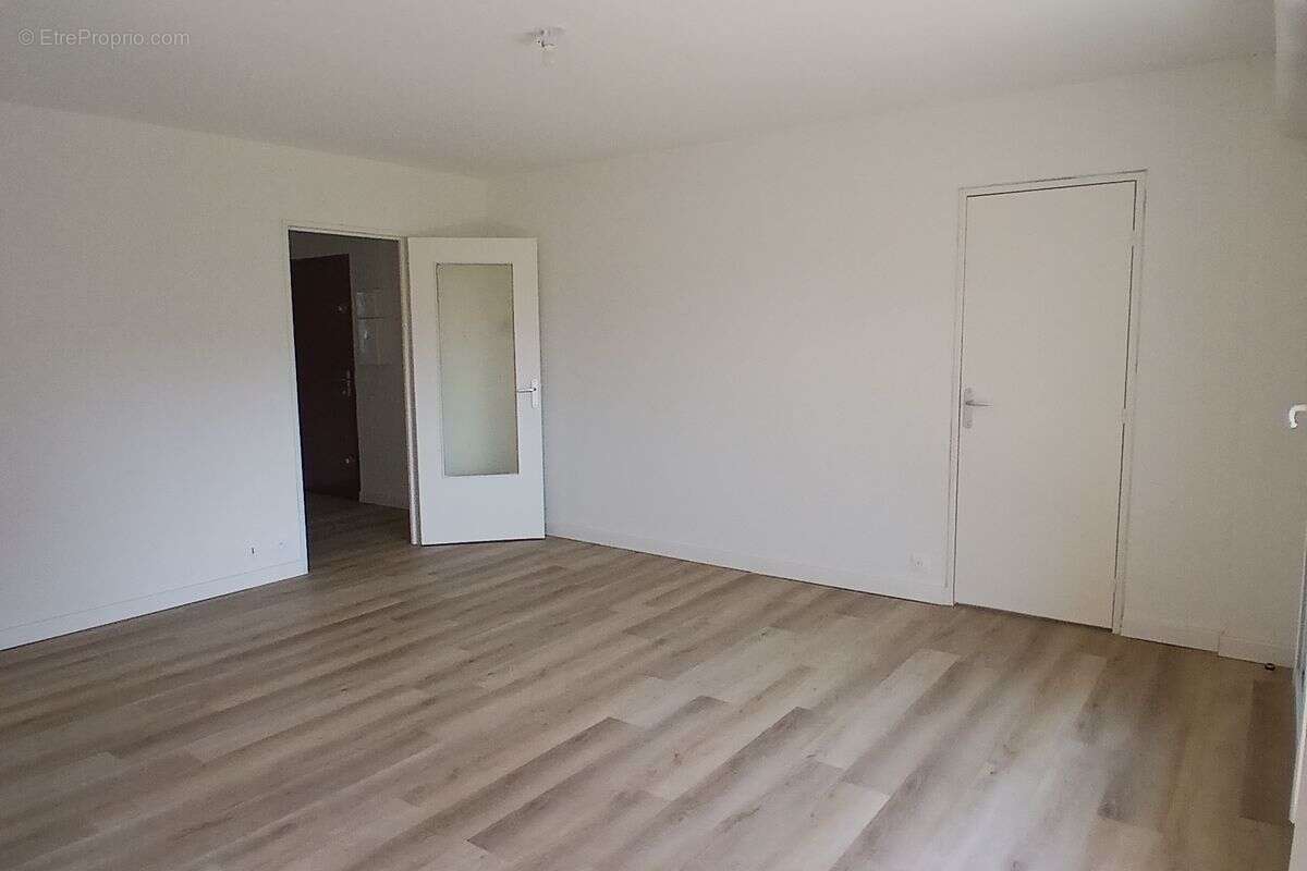 Appartement à MARSEILLE-11E