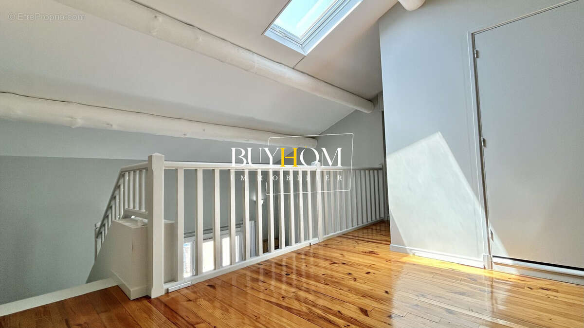 Appartement 112 m² à Monteux  - photo 6