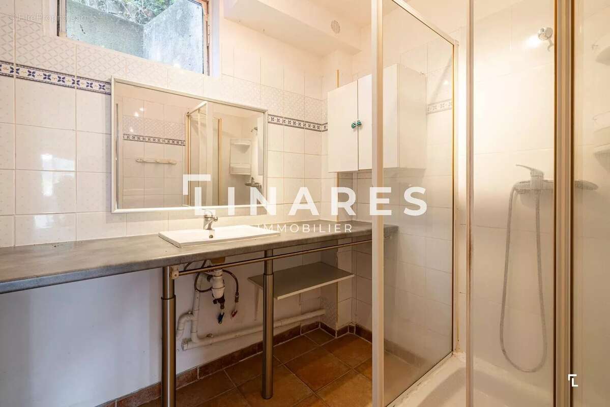 Appartement à MARSEILLE-11E