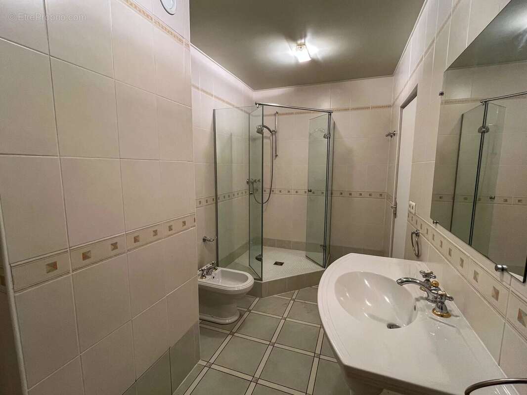Appartement à LIVRY-GARGAN