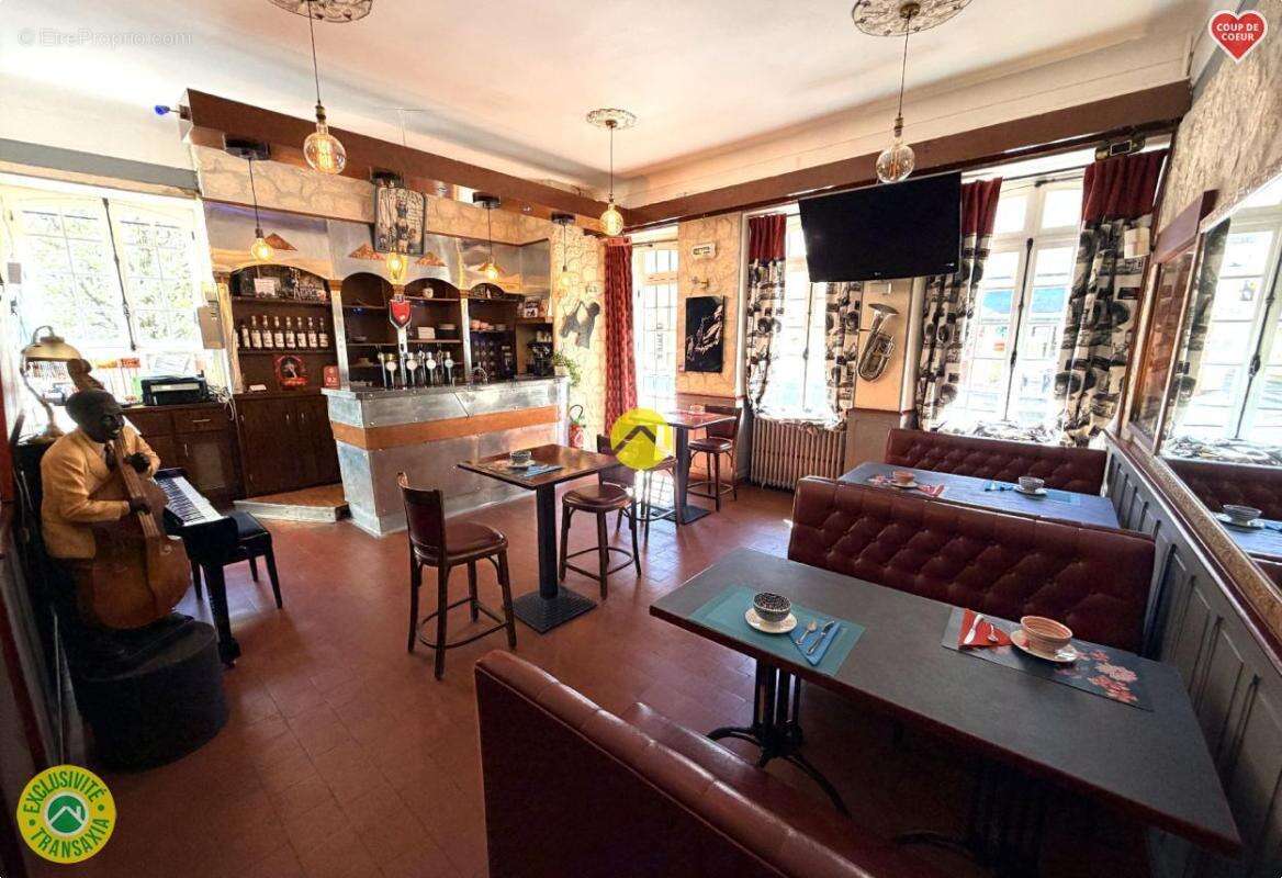 Maison à SAINT-AMAND-MONTROND