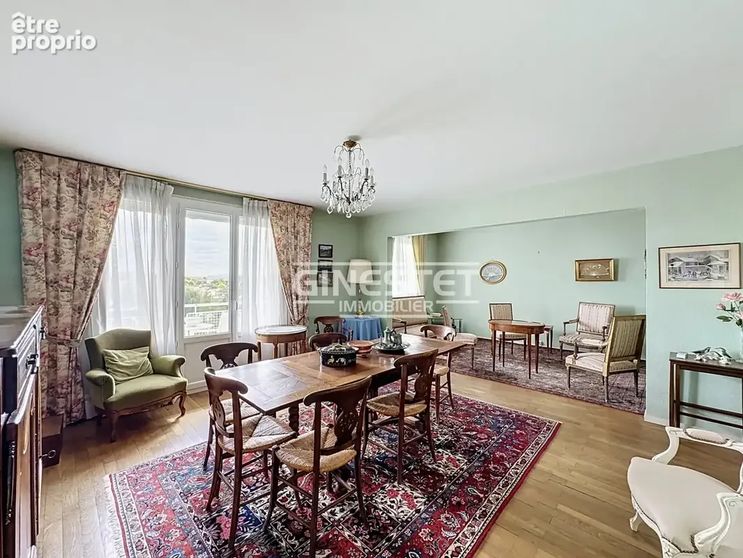 Appartement Type 5, 90.30m2, balcon, proche gare, centre-ville et universités - photo 3
