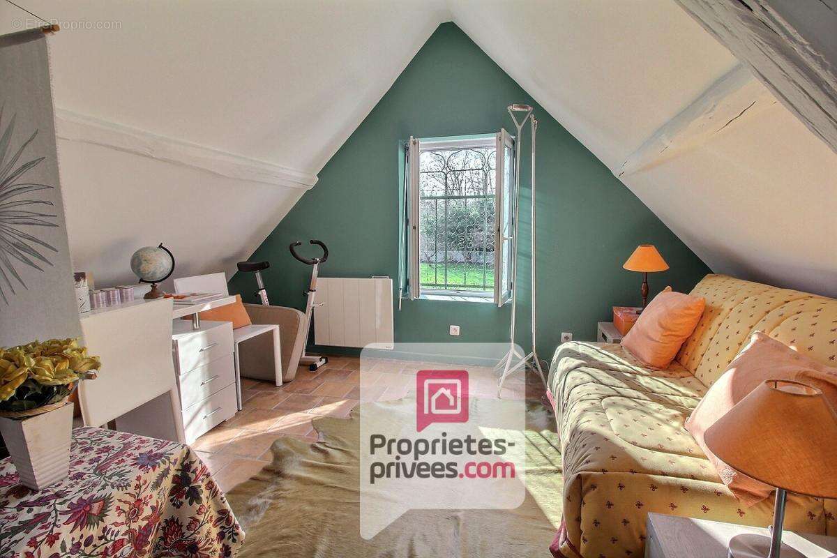 Maison à FERRIERES-EN-GATINAIS