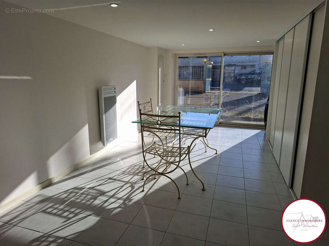 Maison à SAINT-AMAND-MONTROND