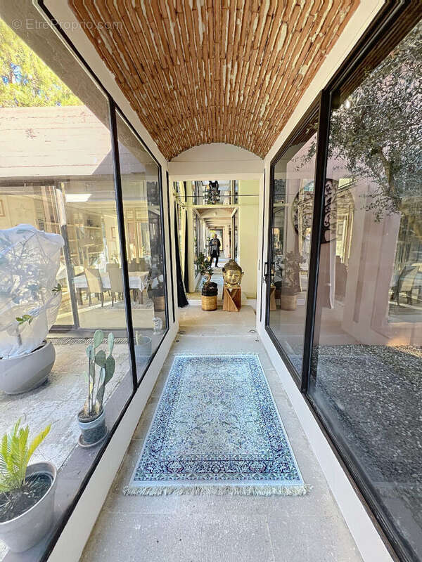 Maison à VILLENEUVE-LES-AVIGNON