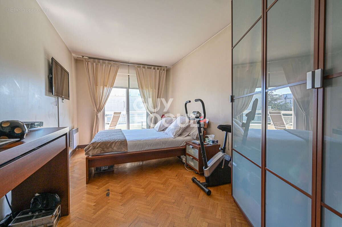 Appartement familial 5 pièces de 107m² - photo 10