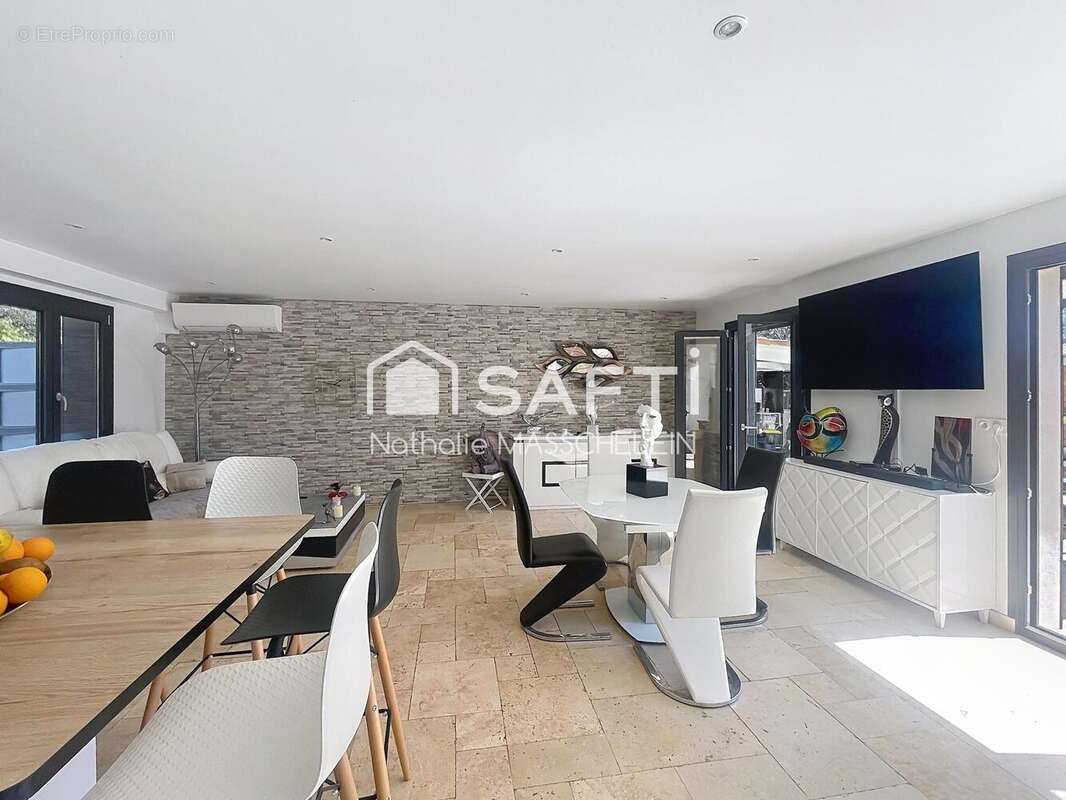 Photo 3 - Maison à TOURRETTES