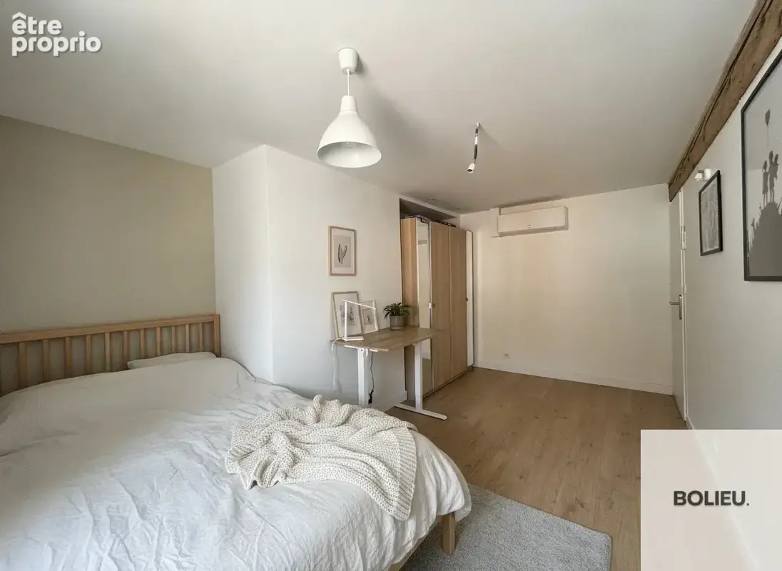 Appartement t3   grenoble saint-laurent   vue bastille - photo 9