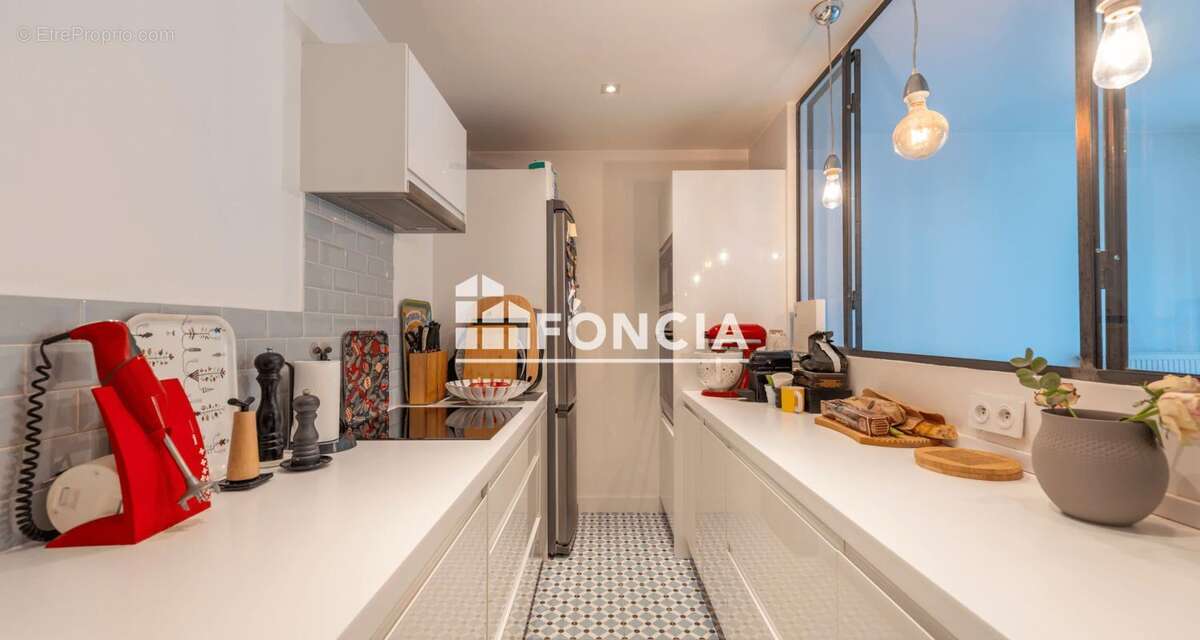 Appartement à FRESNES