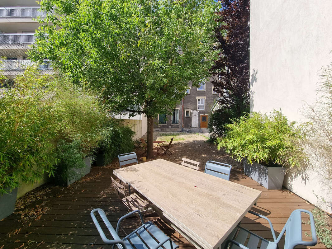 Maisons-alfort charentonneau - 3p 50.57m2 avec jardin partage - parking - photo 3