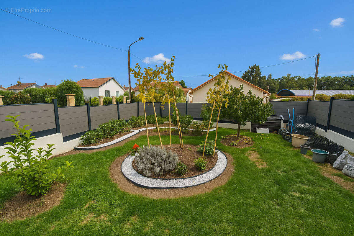 Maison à CLERMONT-FERRAND