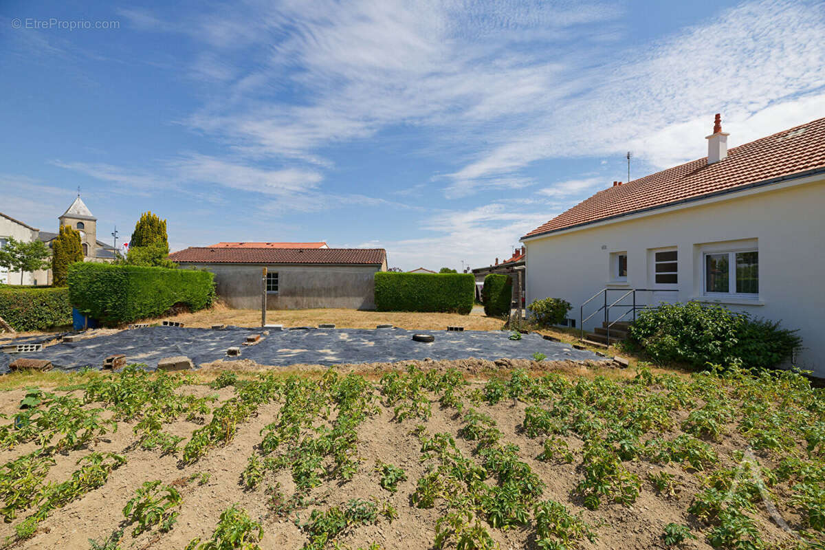 Maison Montaigu-Vendée - photo 7