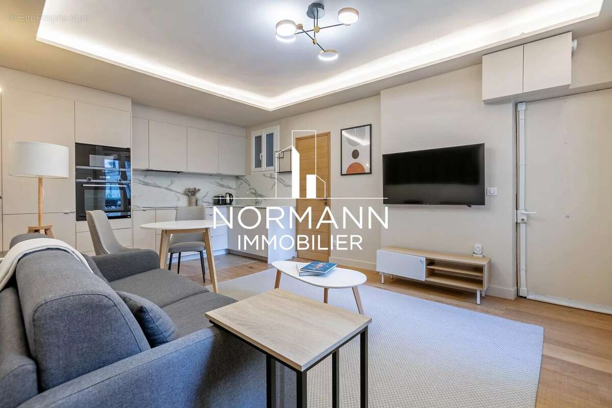 Appartement à PARIS-3E