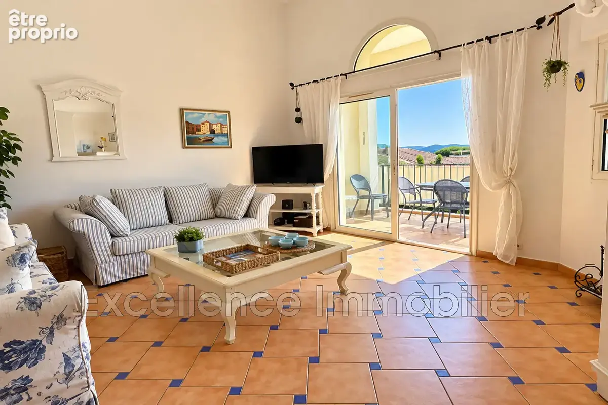 Appartement 5 pièces 92 m² à vendre à Sainte-Maxime (83120) - photo 3