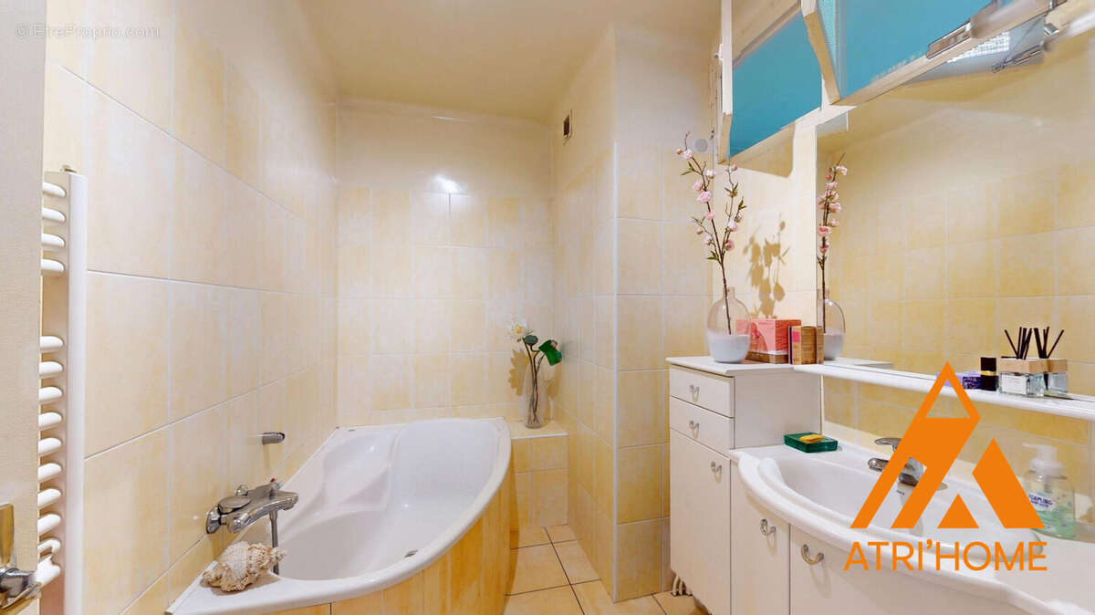 Maison 151 m² à Aurillac  - photo 5
