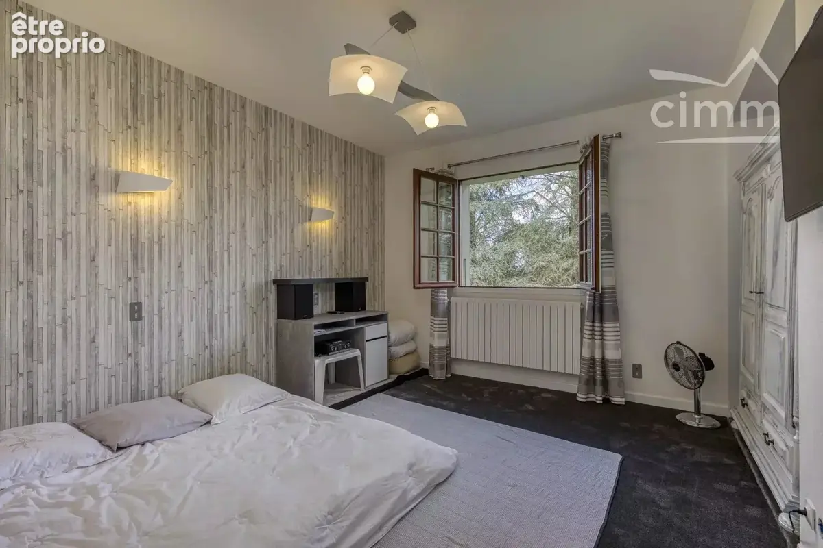 Propriété de charme 420m2 sur 1.6 ha de terrain dans un cadre champêtre sans voisinage - photo 33