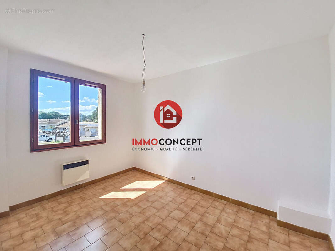 Maison à ROQUEMAURE