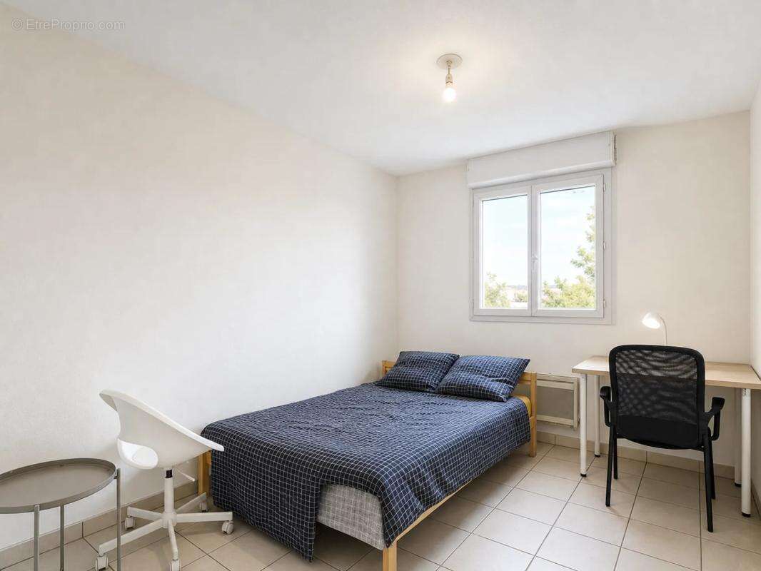 T3 avec terrasse et parking – Investissement locatif sécurisé à - photo 6