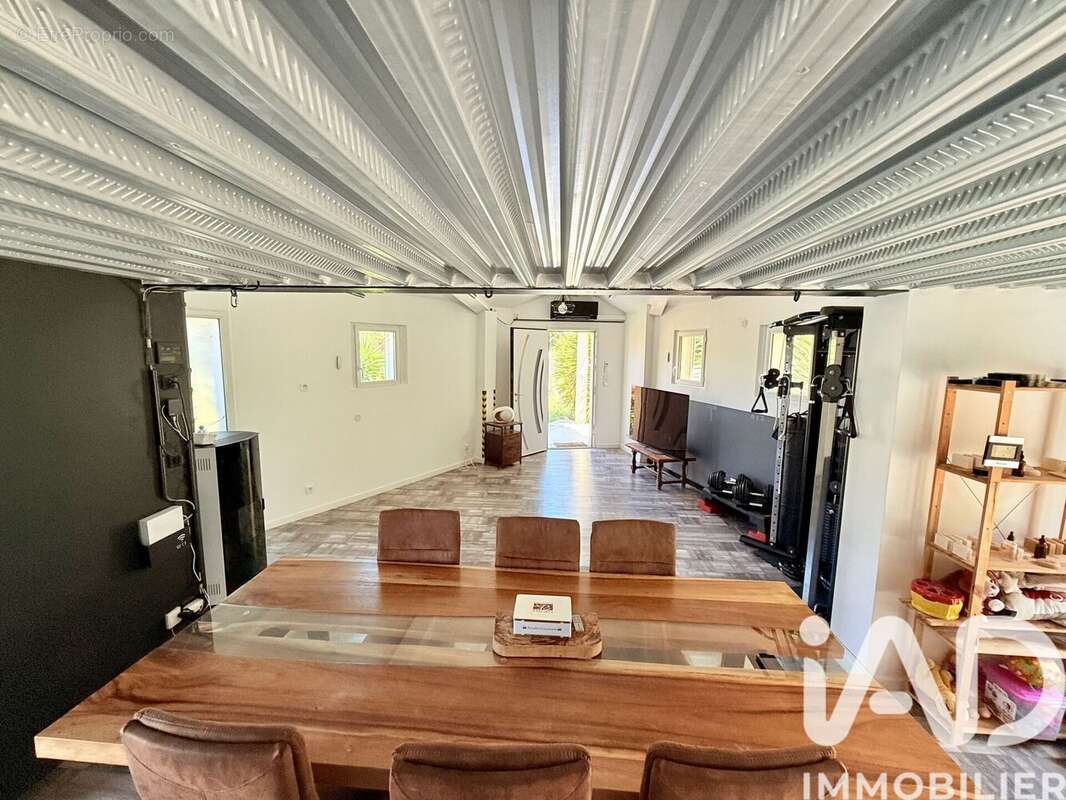 Photo 3 - Maison à TOULON