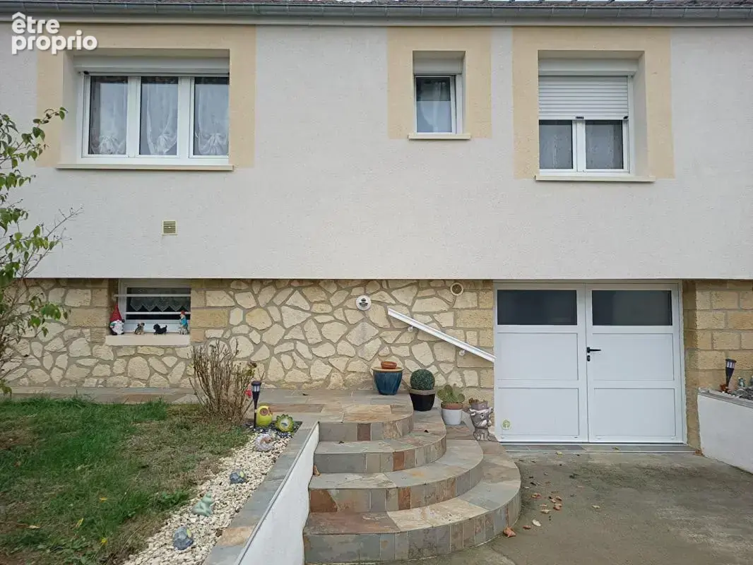 Maison à FRENOUVILLE