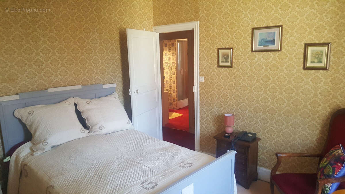 Maison à BOURGANEUF