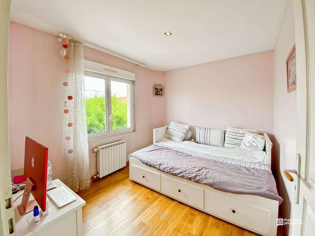 Maison à LE BOUSCAT