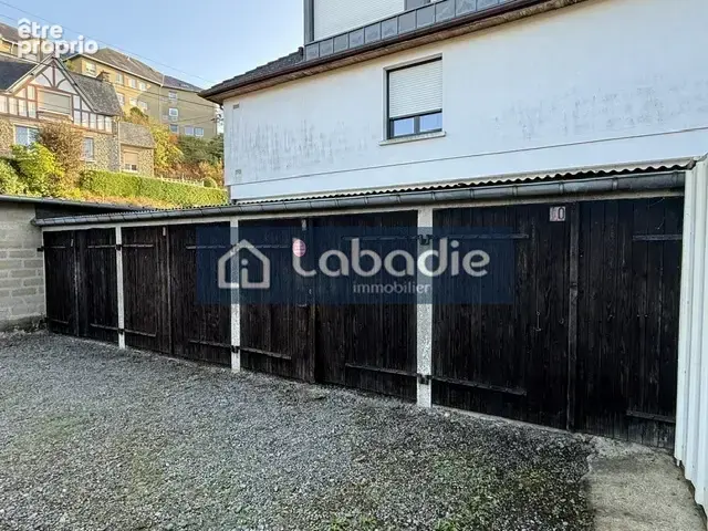 EXCLUSIVITE ! Lot de 11 garages proche centre ville de Vire - photo 2