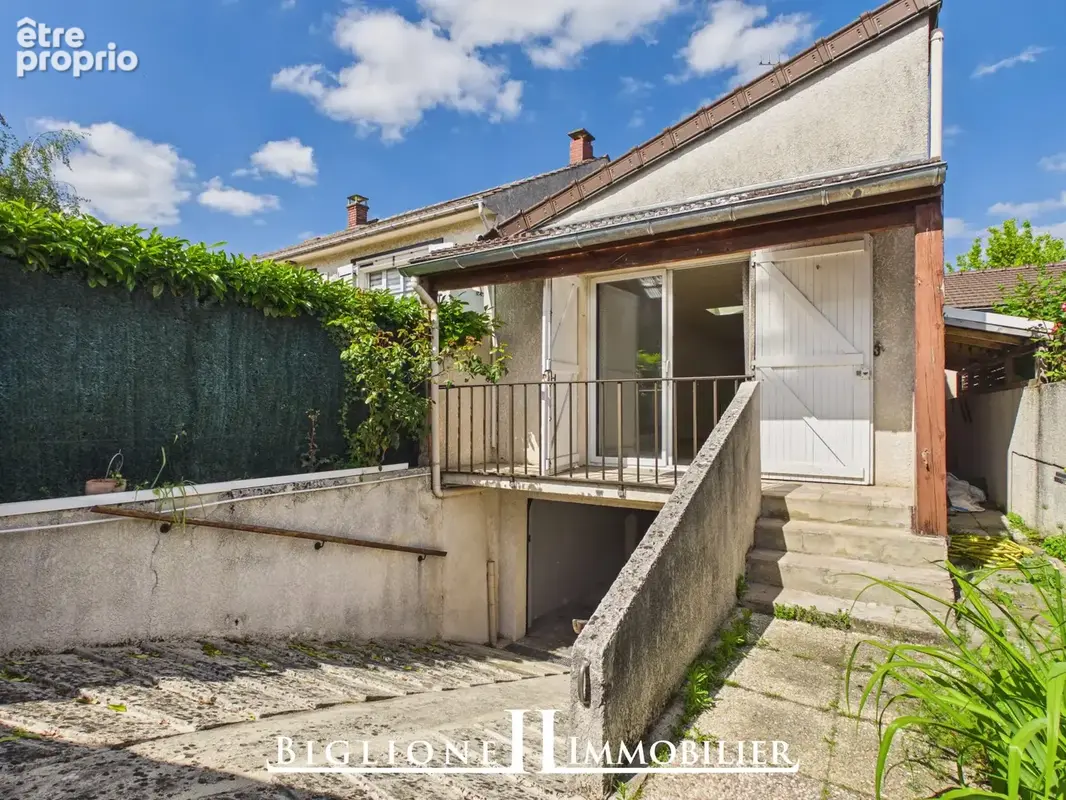 Appartement 2 pièces 52 m² à vendre à Collegien (77090) - photo 1