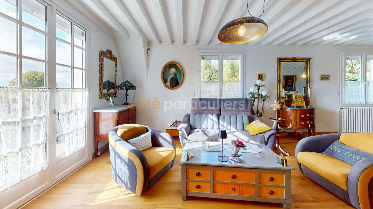 Maison à LE VAL-SAINT-PERE