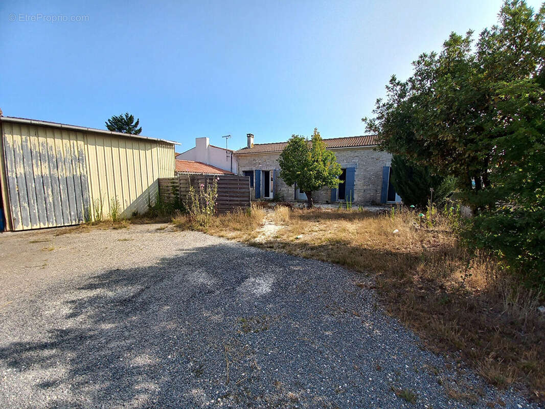 Charmante maison avec nombreuses dépendances au coeur de l'Île d'Oléron - photo 13