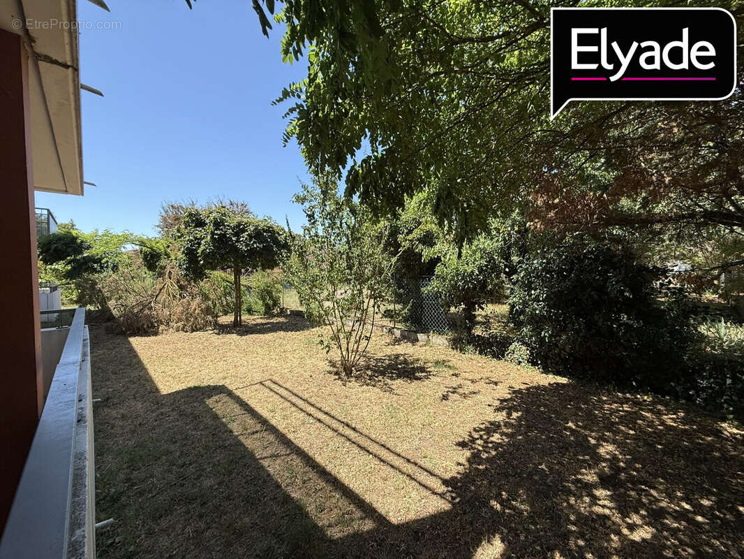 Appartement à AUCAMVILLE