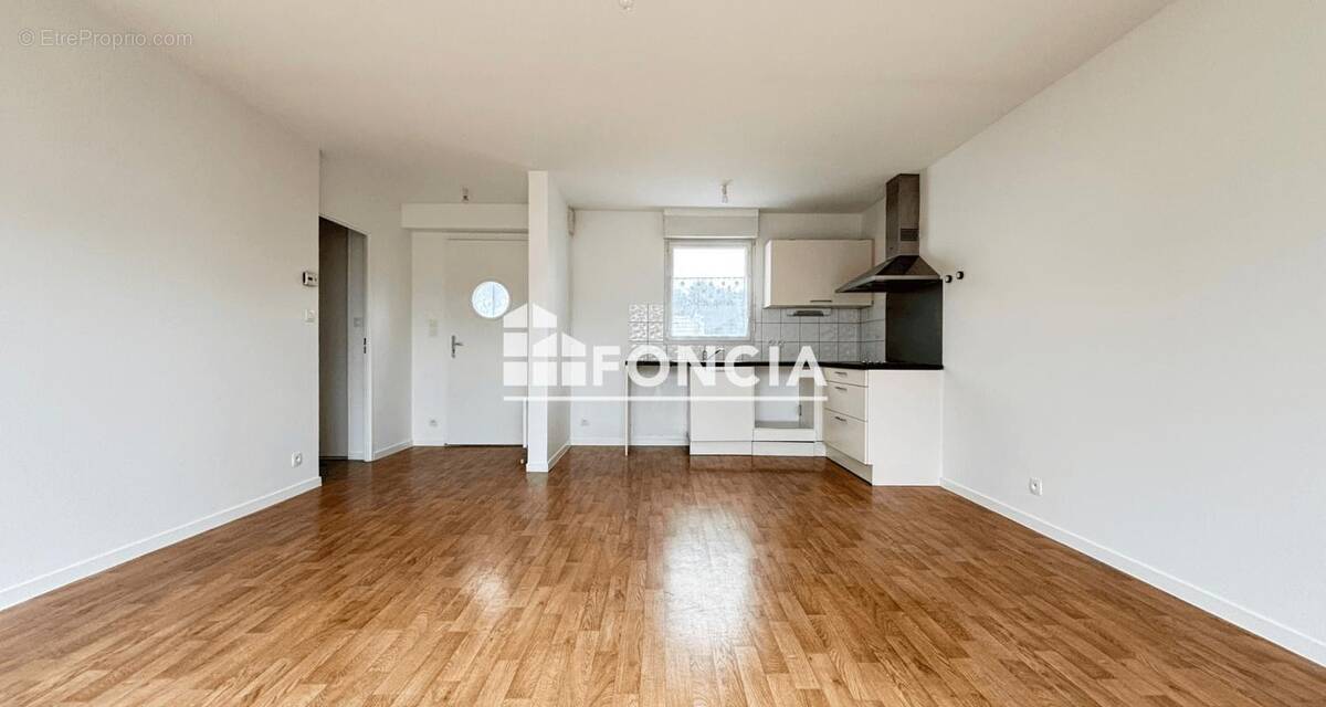 Appartement à SAINT-AVE