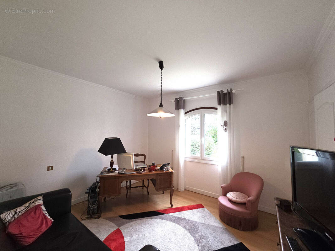 Maison à LA COURONNE