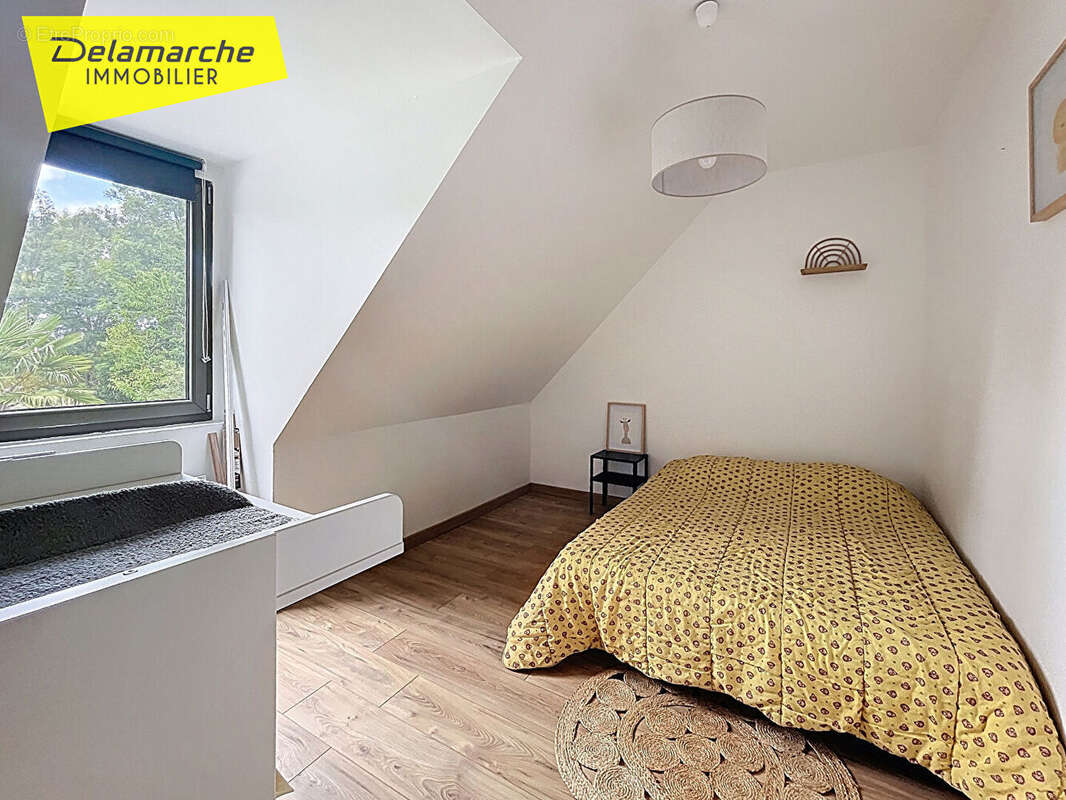 Maison à SAINT-JEAN-DES-CHAMPS